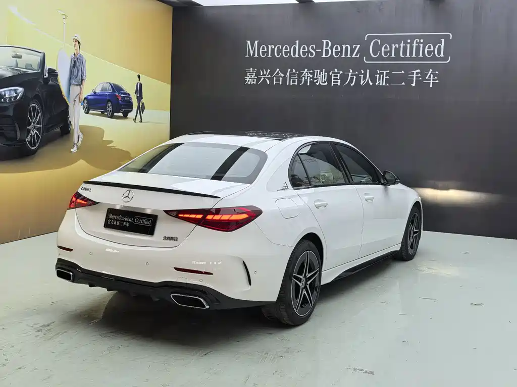 Mercedes-Benz C-Class — миниатюра 6