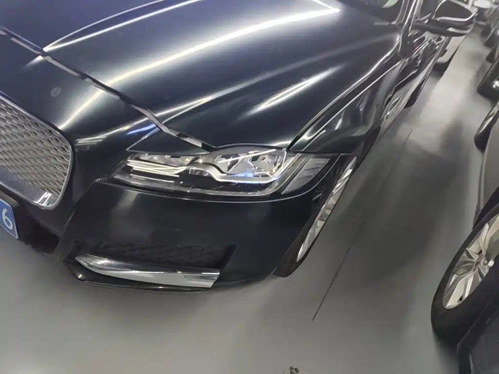 Jaguar XFL — миниатюра 24