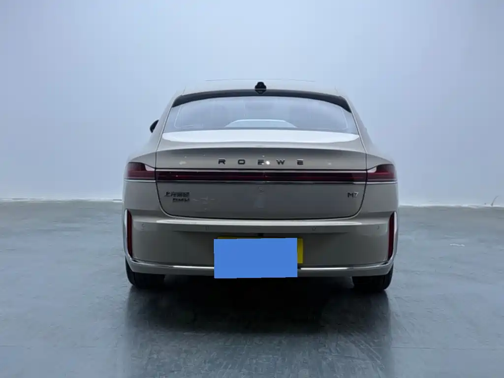 Roewe M7 DMH — миниатюра 4