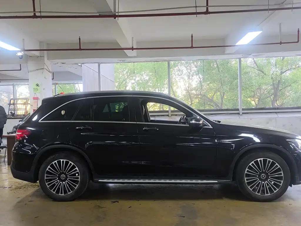 Mercedes-Benz GLC — миниатюра 7