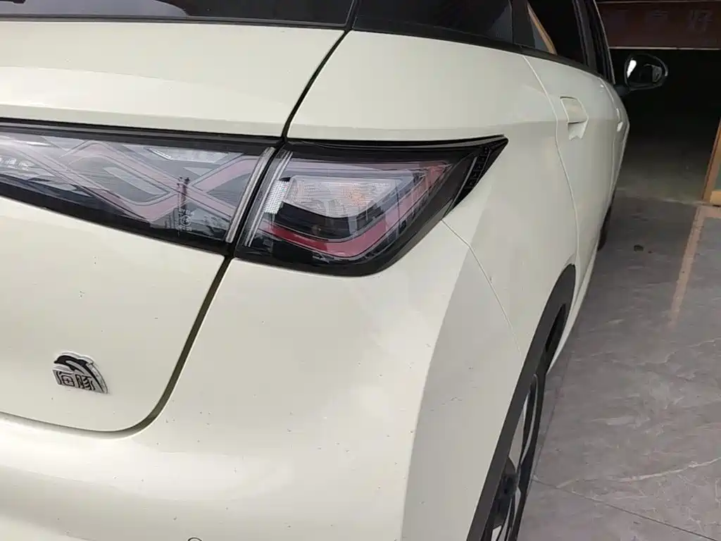 BYD Dolphin — миниатюра 8