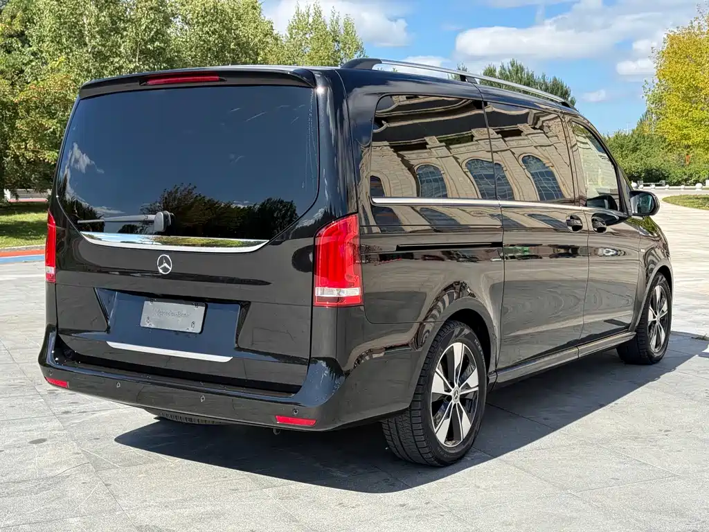 Mercedes-Benz V-Class — миниатюра 9