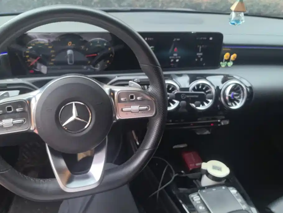 Mercedes-Benz A-Class — миниатюра 12