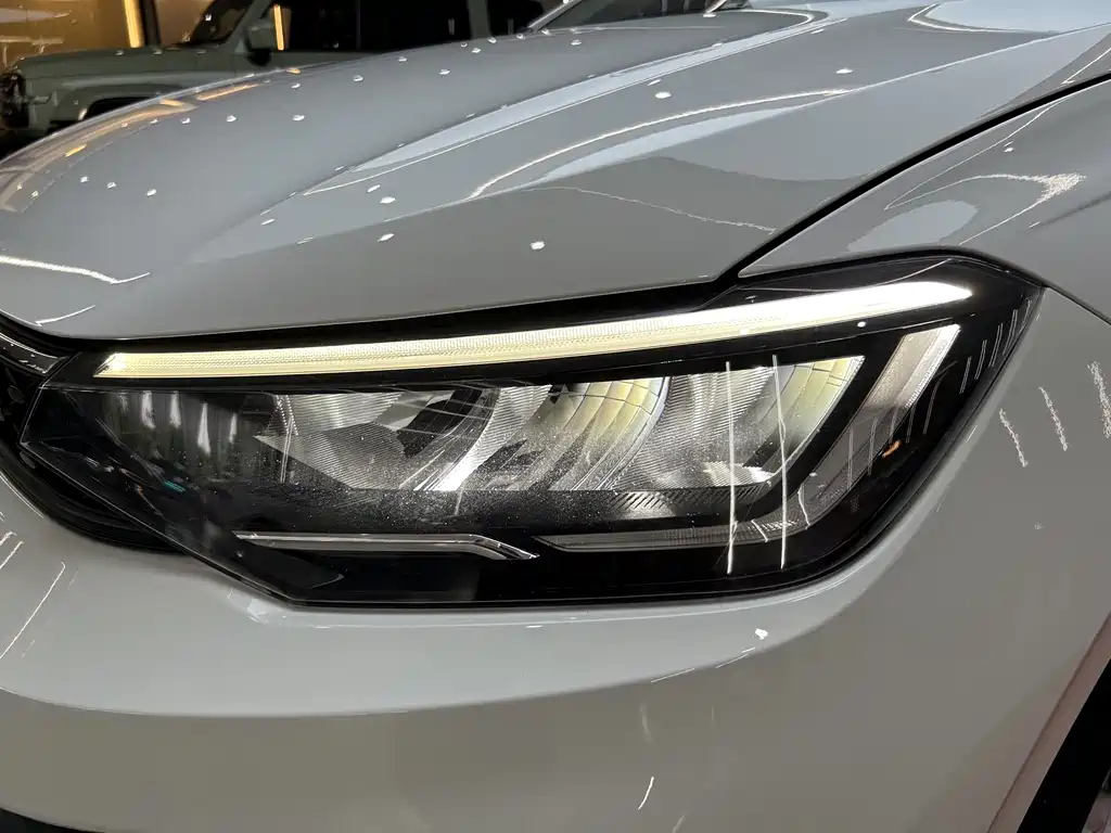 Volkswagen Lavida — миниатюра 34
