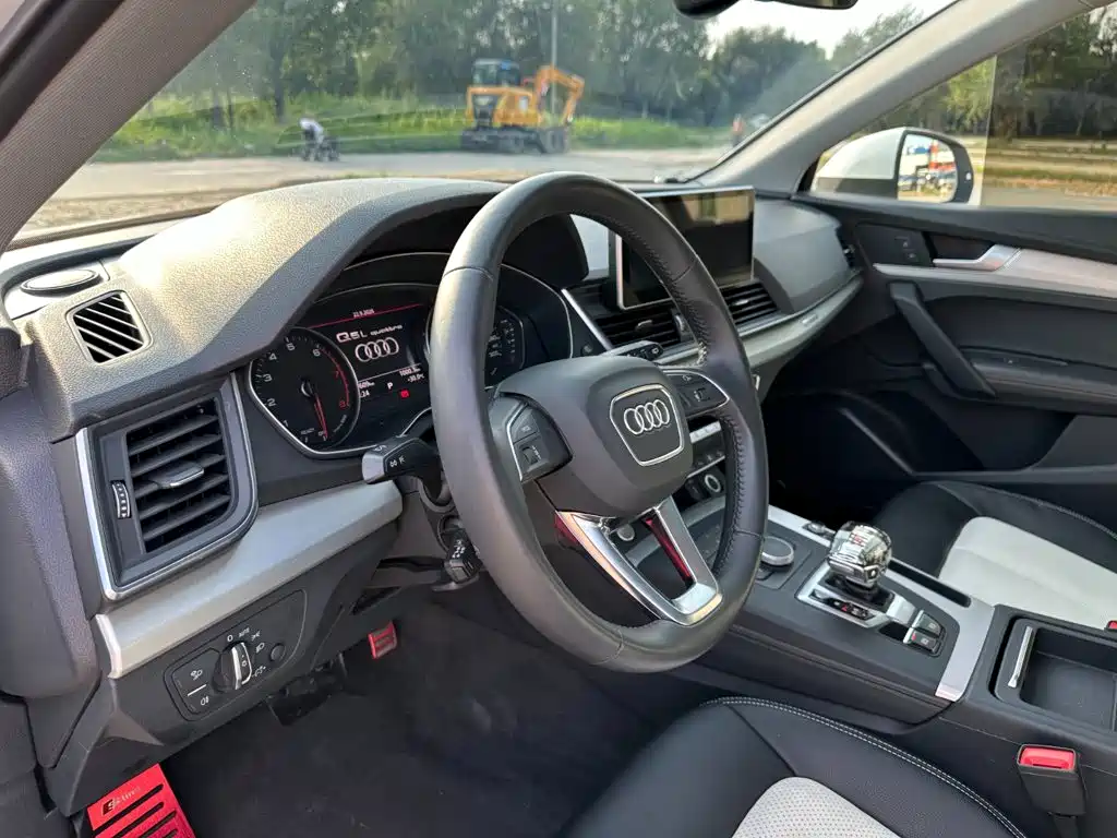 Audi Q5L — миниатюра 14