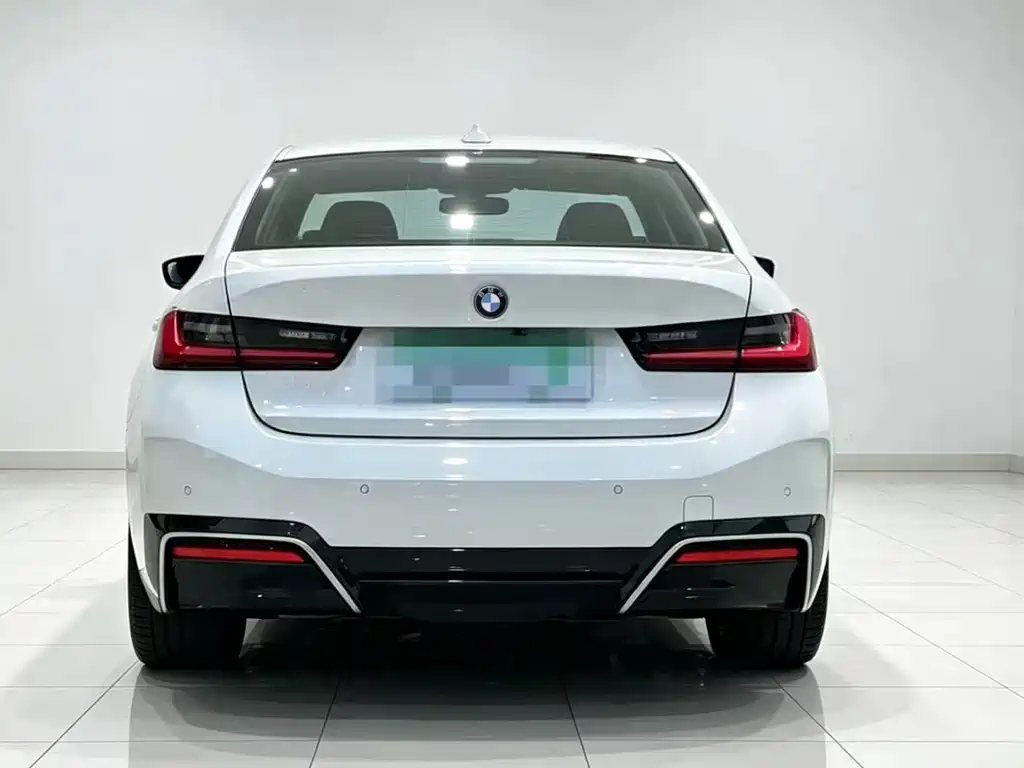BMW i3 2024 eDrive 40 L