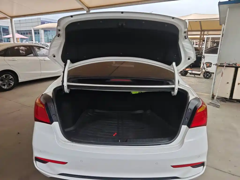 Hyundai Mistra — миниатюра 19