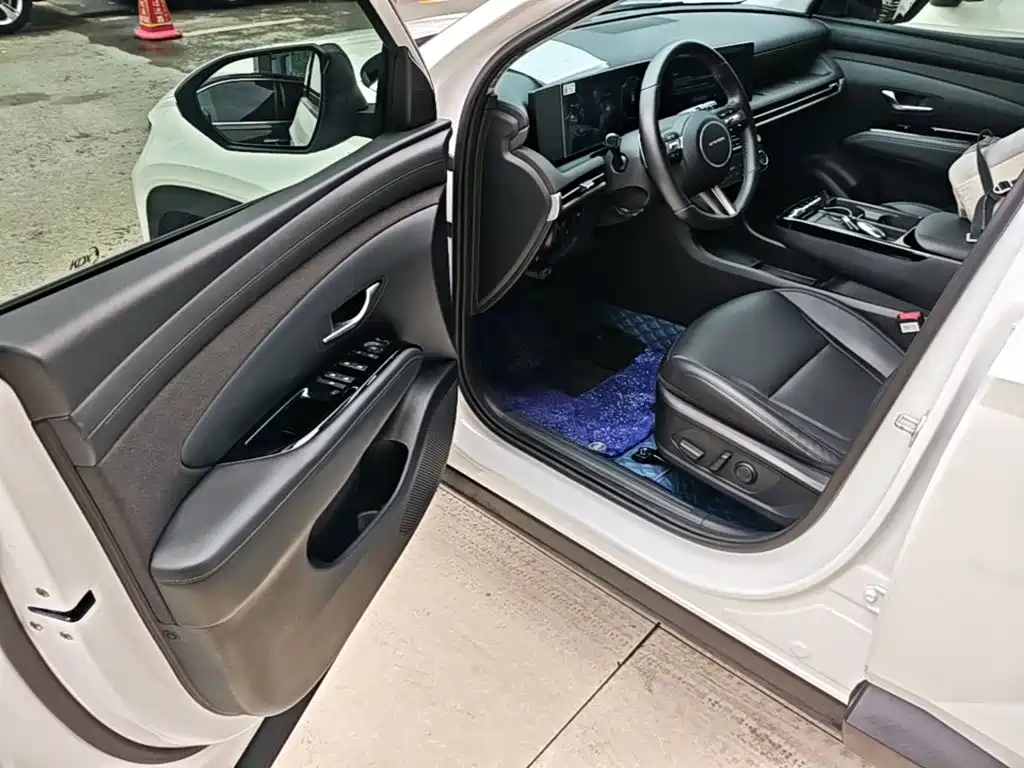 Hyundai Tucson — миниатюра 16