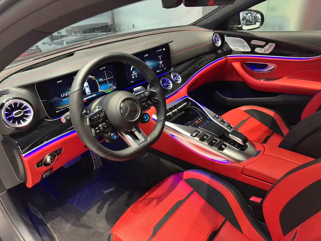 MERCEDES-BENZ AMG GT