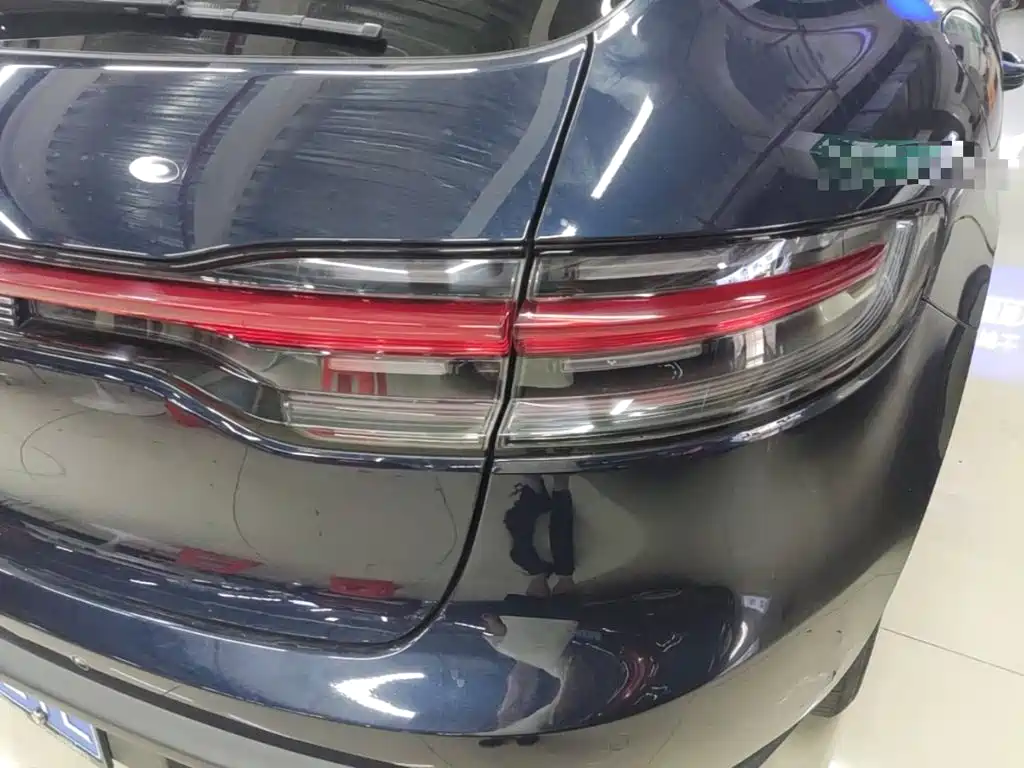 Porsche Macan — миниатюра 8