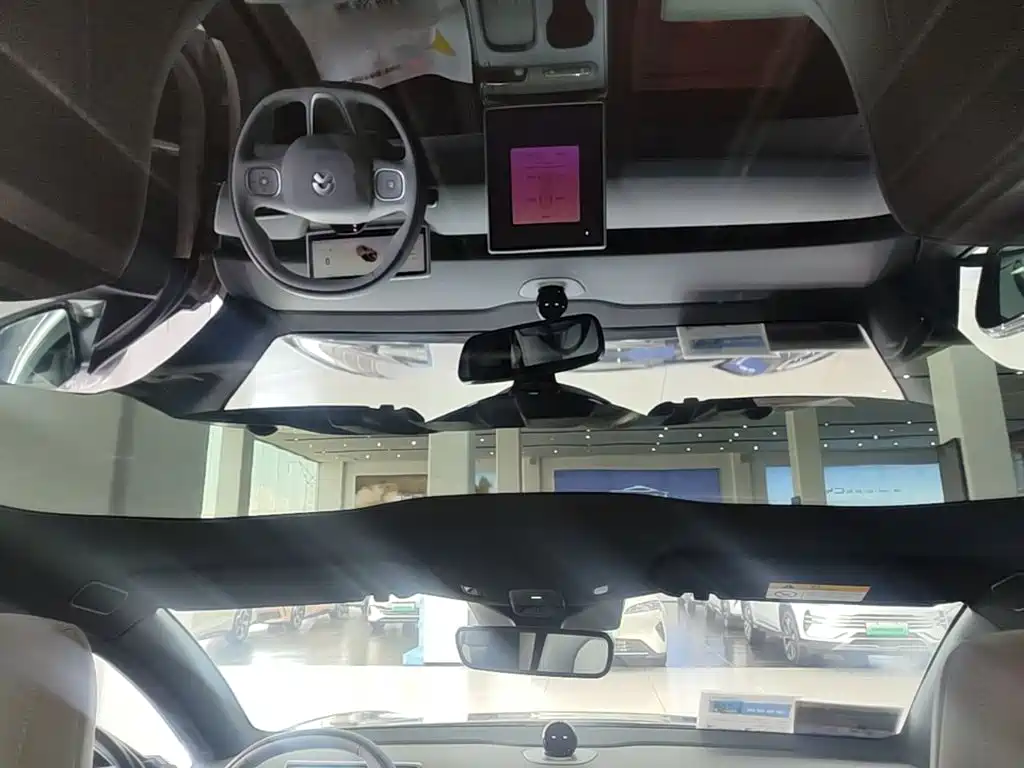 NIO ET5T — миниатюра 18