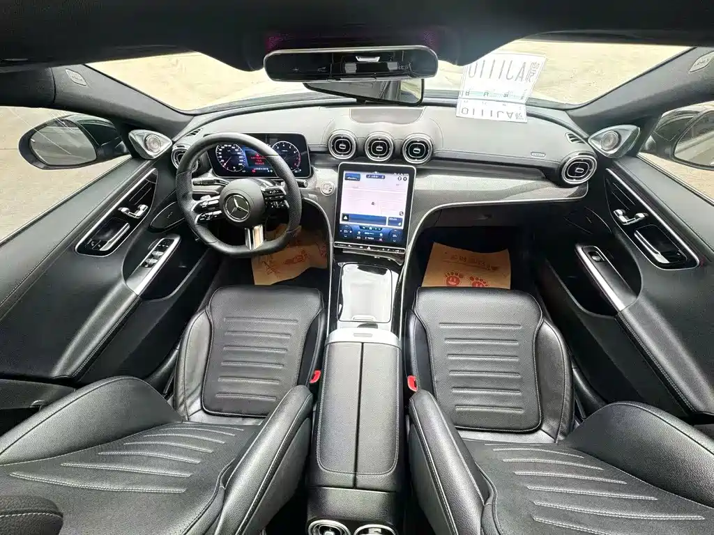Mercedes-Benz C-Class — миниатюра 6