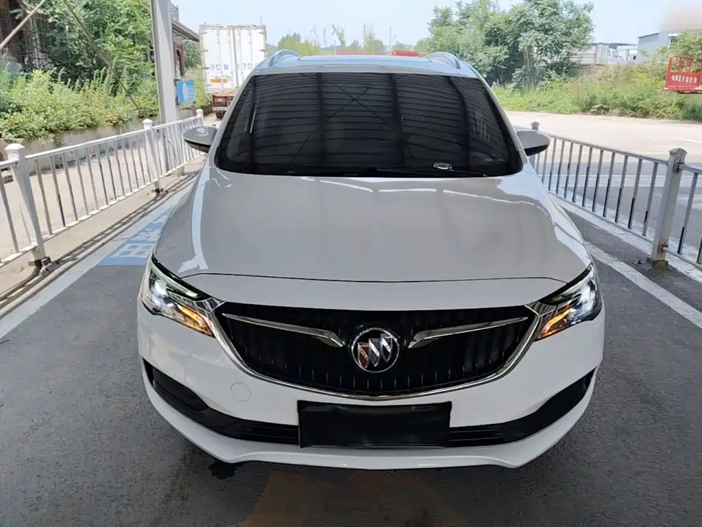 Buick GL6 — миниатюра 3