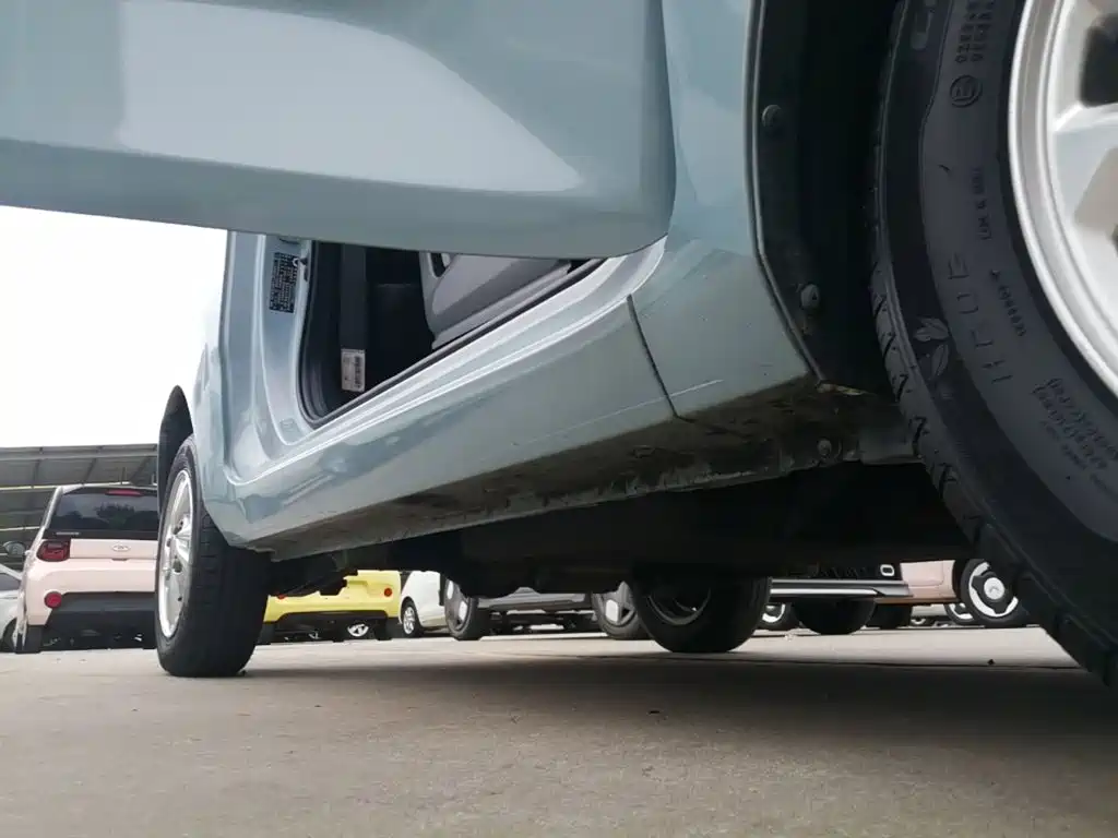 Wuling MINIEV — миниатюра 21