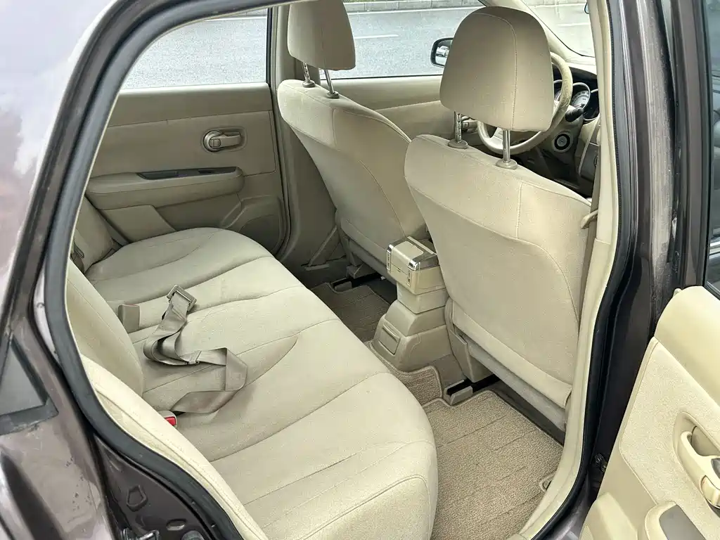 Nissan Tiida — фотографии объявления, Фото 20