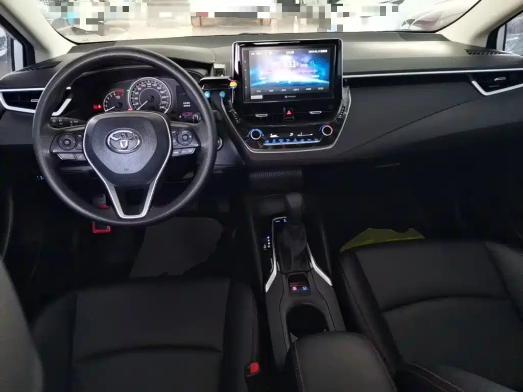 Toyota Corolla — миниатюра 10