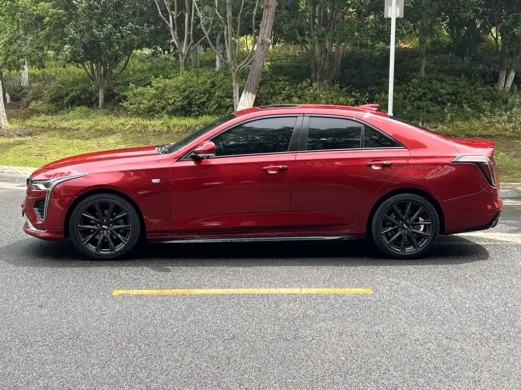 Cadillac CT4 — миниатюра 4