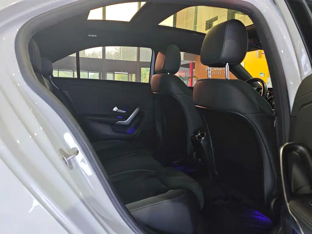 Mercedes-Benz A-Class A 2021 A 200 L Sport Fashion