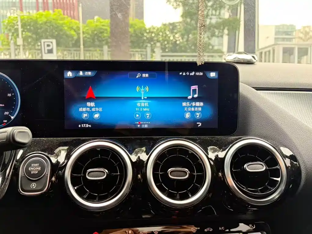 Mercedes-Benz B-Class — миниатюра 11