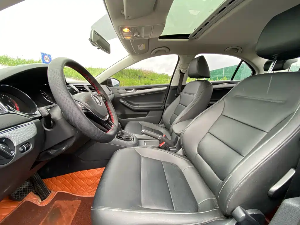 Volkswagen Sagitar — миниатюра 7