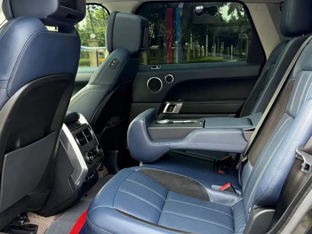 Land Rover Range Rover Sport 2018 3.0 SC V6 HSE DYNAMIC