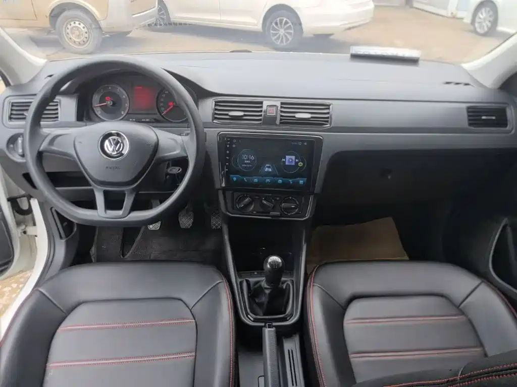 Volkswagen Santana — миниатюра 10