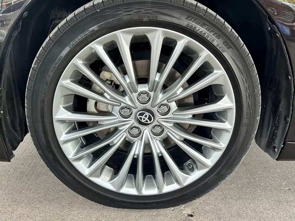 Toyota Avalon — миниатюра 11