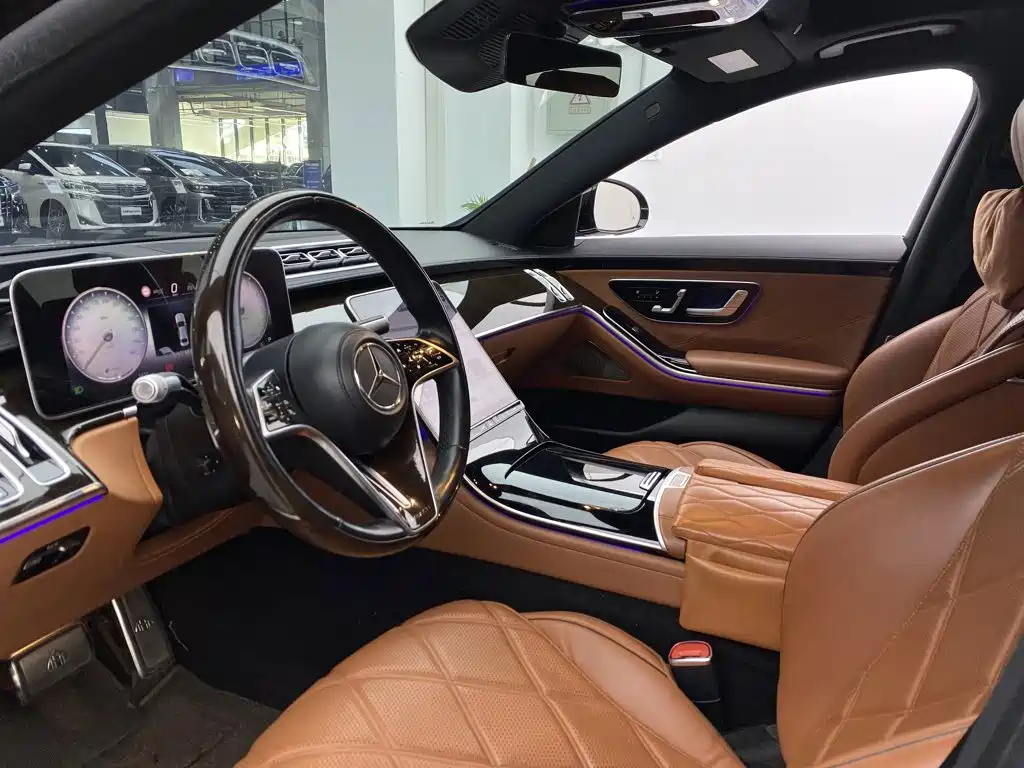 Mercedes-Benz S-Class — миниатюра 10