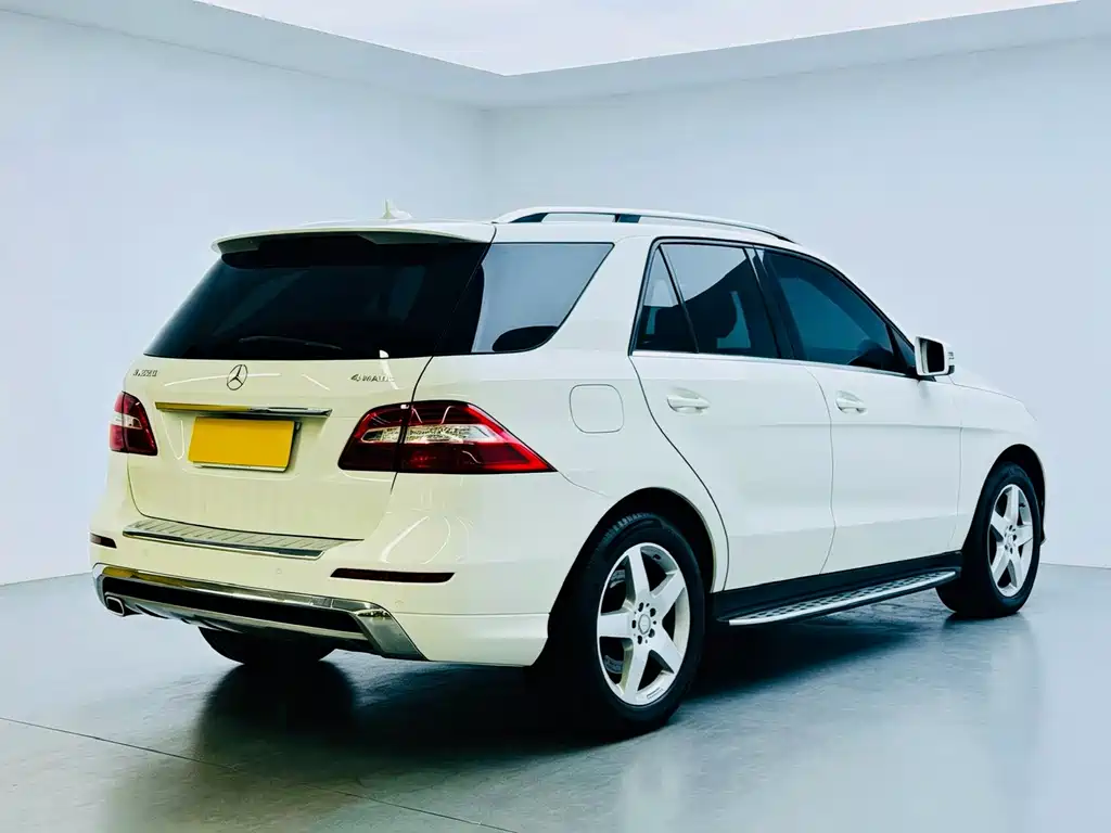 Mercedes-Benz M-Class — миниатюра 6
