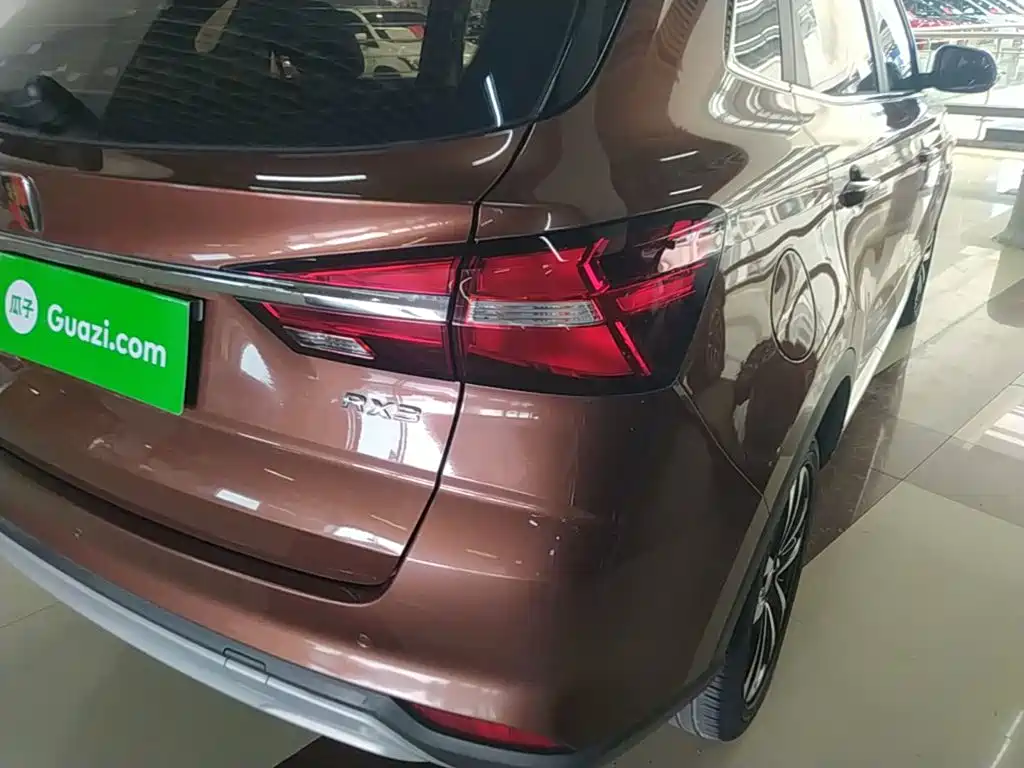 Roewe RX3 — миниатюра 8