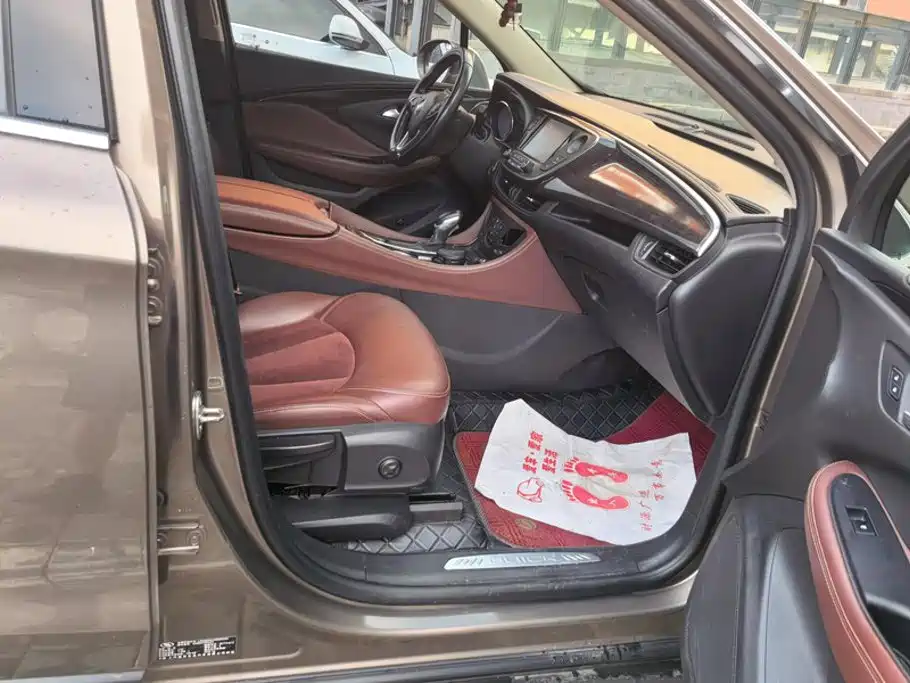 Buick Envision Plus — миниатюра 8