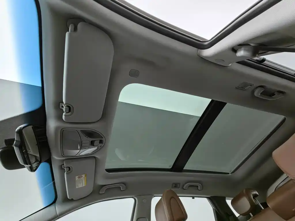 Hyundai Santa Fe — миниатюра 14