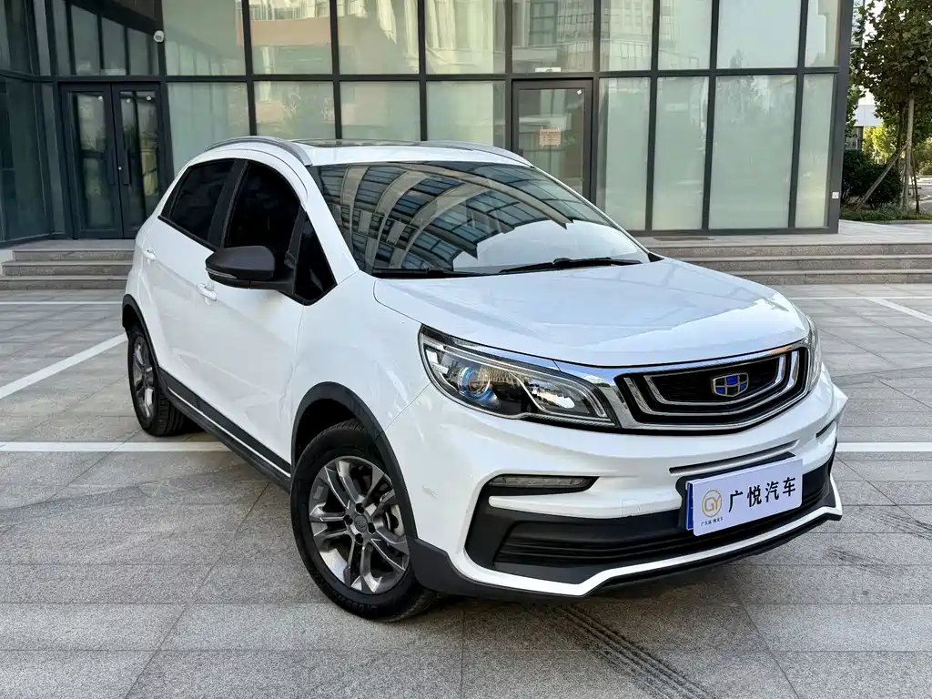 Geely Vision X3 — миниатюра 3