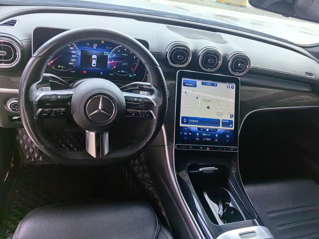 Mercedes-Benz C-Class — миниатюра 10