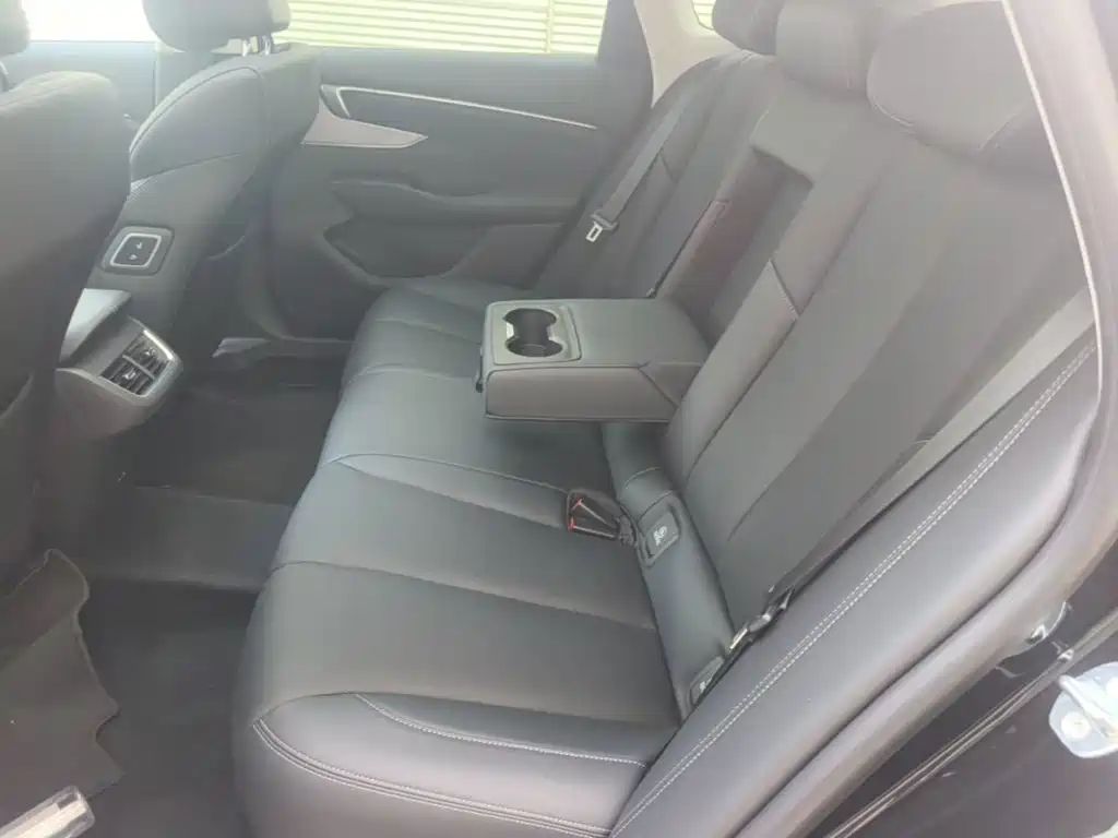 Buick LaCrosse — миниатюра 17