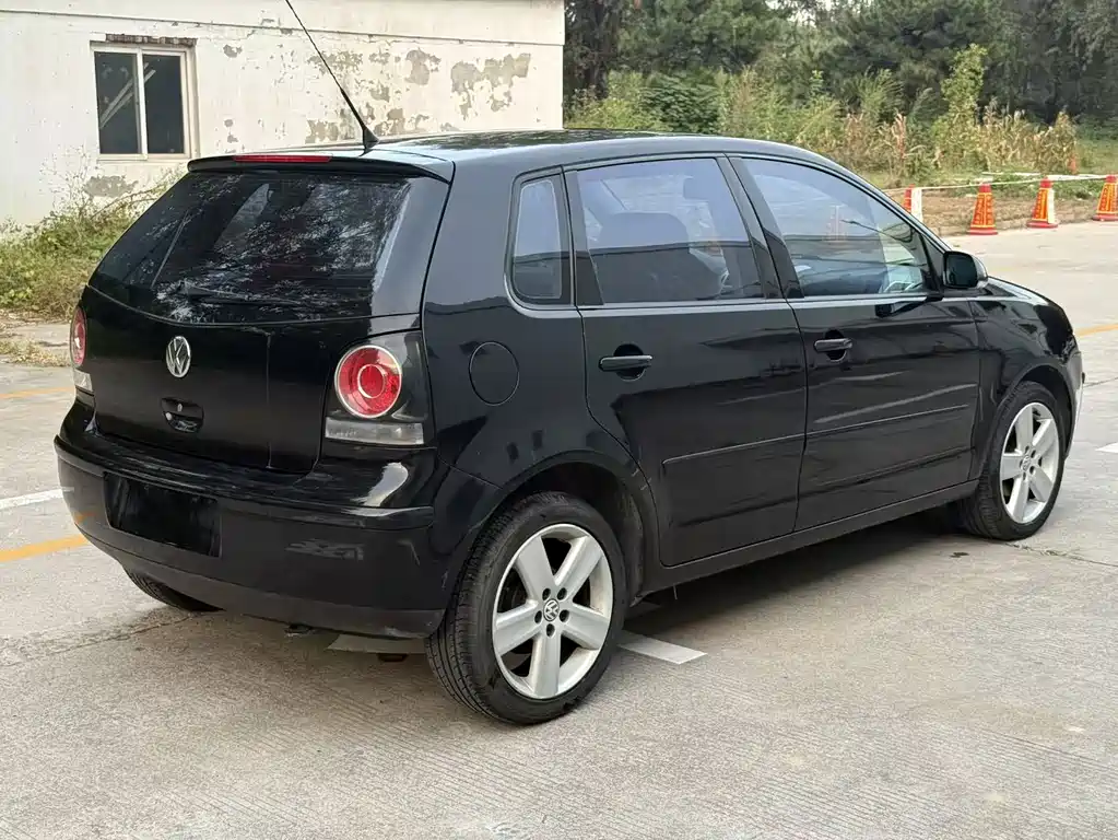 Volkswagen Polo — миниатюра 9