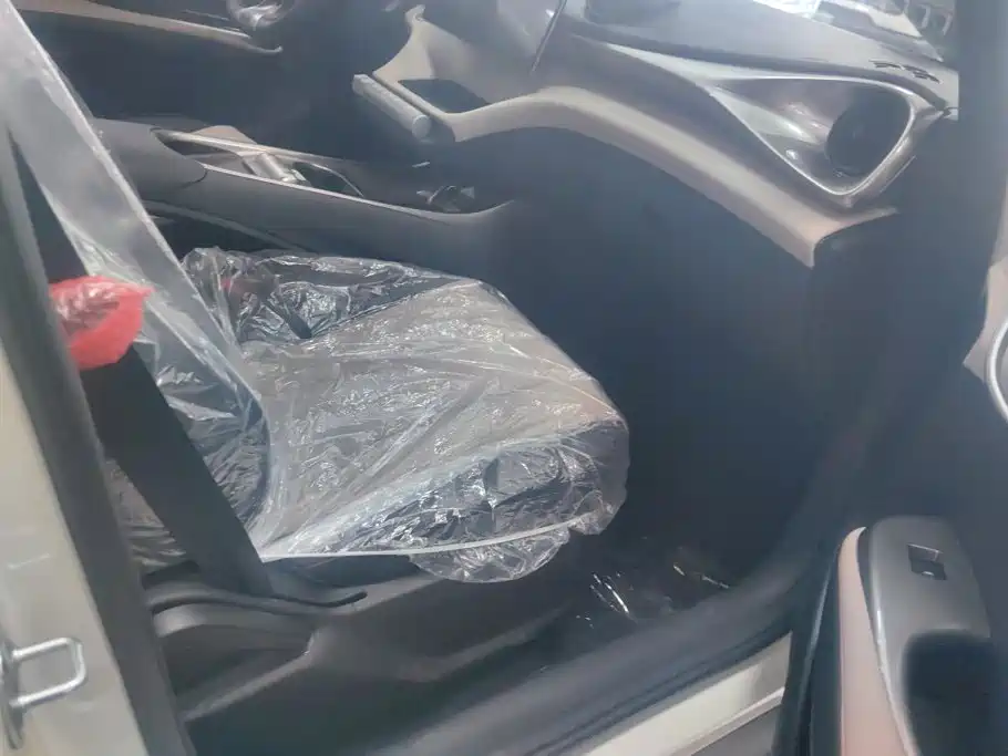 BYD Dolphin — миниатюра 8