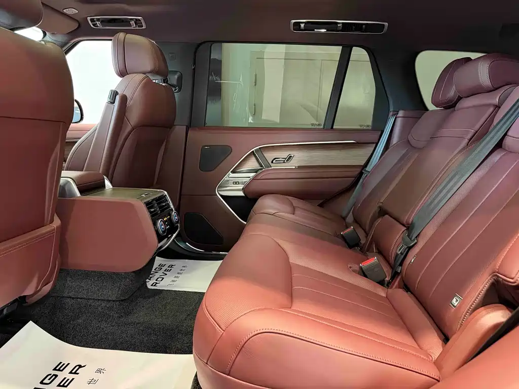Land Rover Range Rover — миниатюра 15
