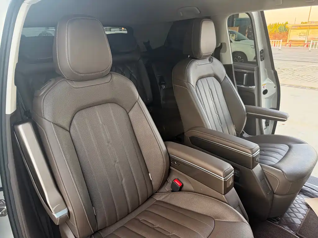 Volkswagen Viloran — миниатюра 11