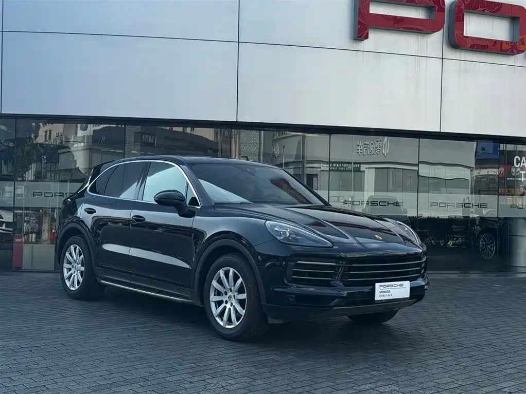Porsche Cayenne — миниатюра 3