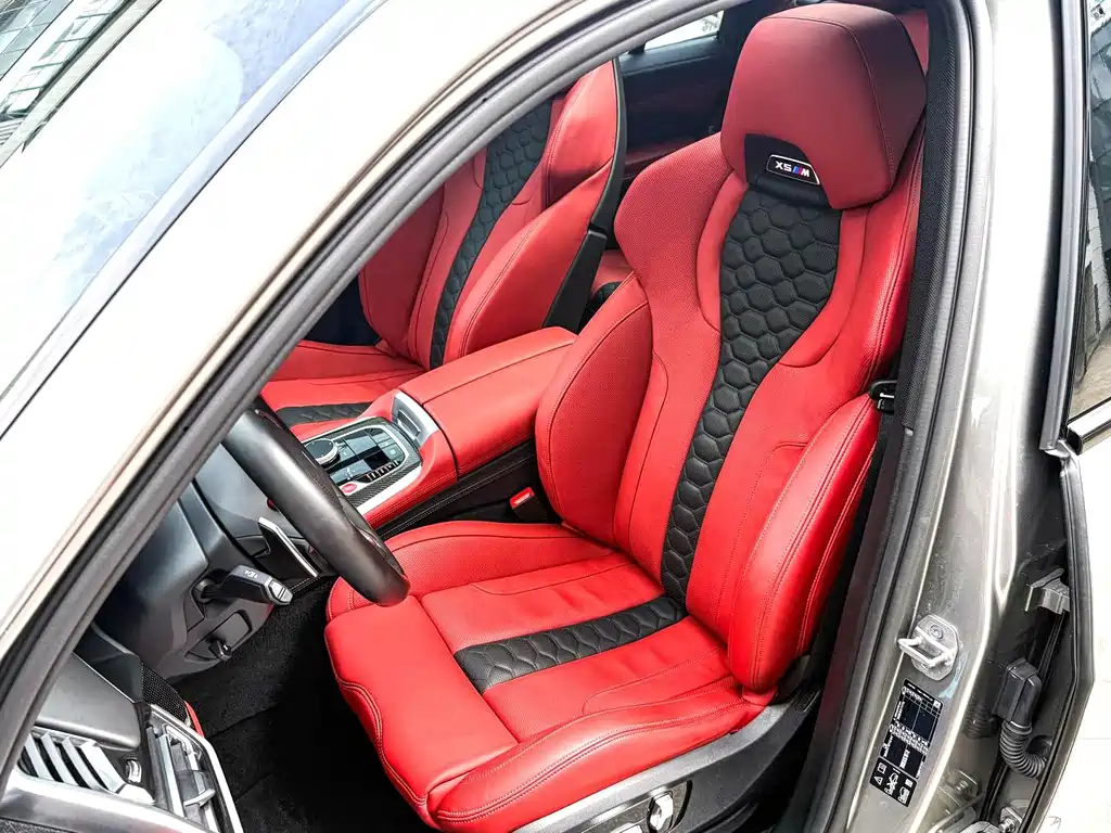 BMW X5 M — миниатюра 7