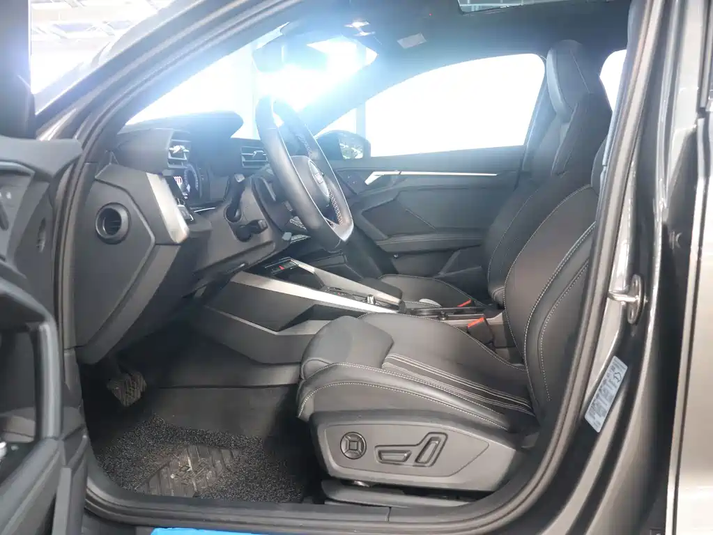 Audi A3 — миниатюра 10