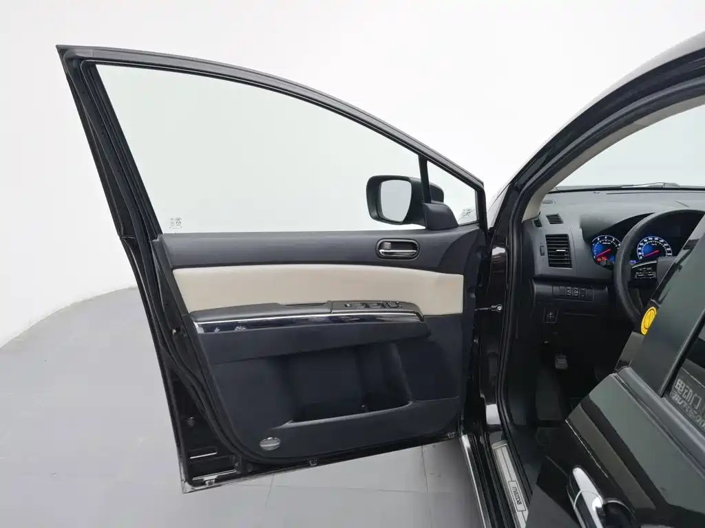 Mazda 8 — миниатюра 8