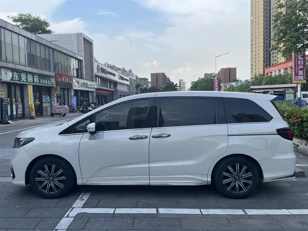 Honda Odyssey 2024 2.0L e:HEV Enjoy