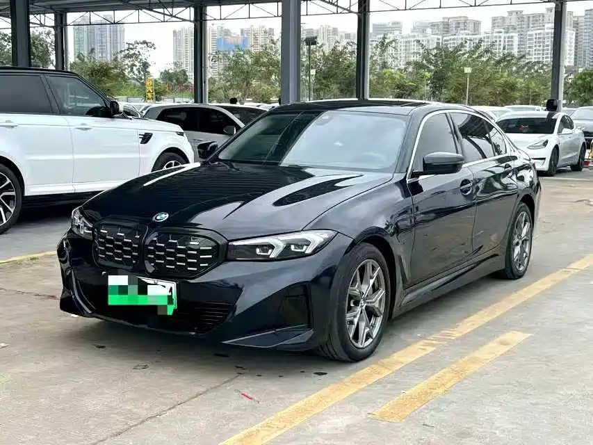 BMW i3 2023