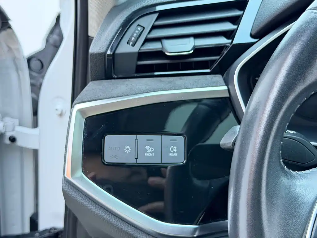 Audi Q3 2022 35 TFSI