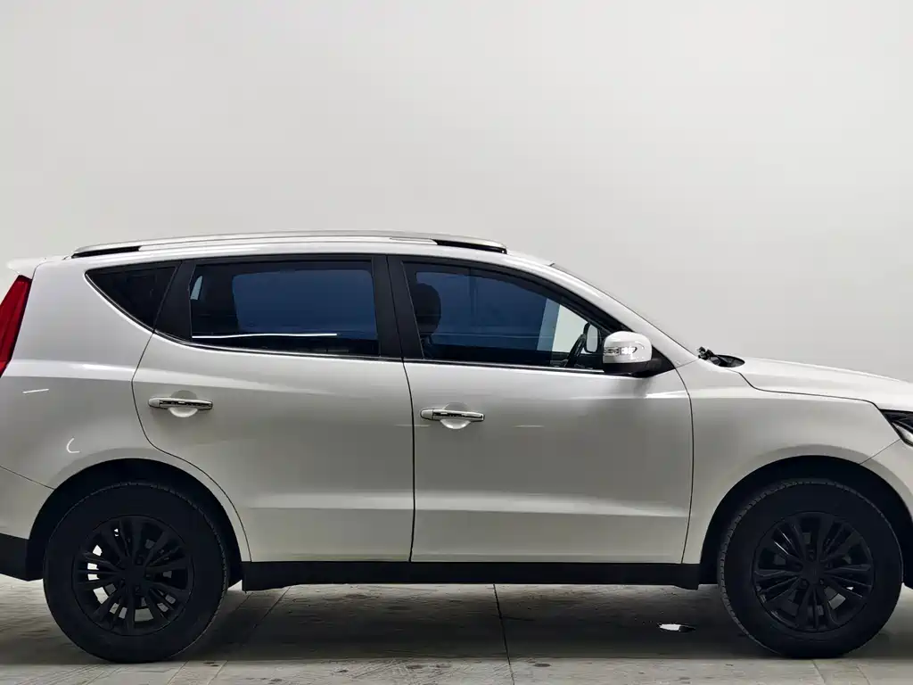 Geely Vision X6 — миниатюра 8