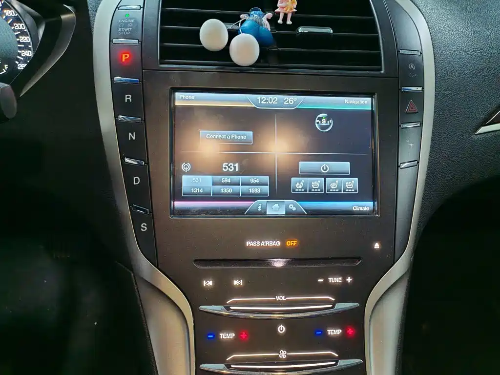 Lincoln MKZ — миниатюра 13