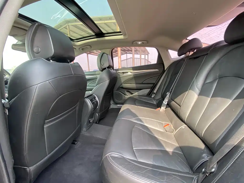 Buick LaCrosse — миниатюра 8