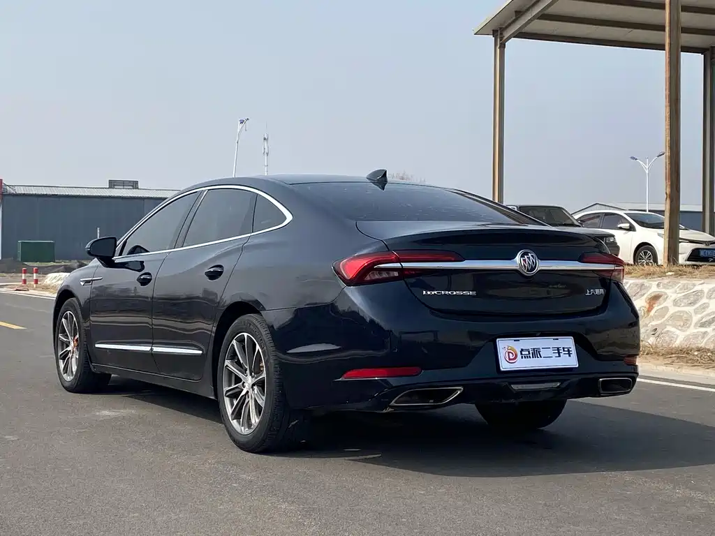 Buick LaCrosse — миниатюра 4